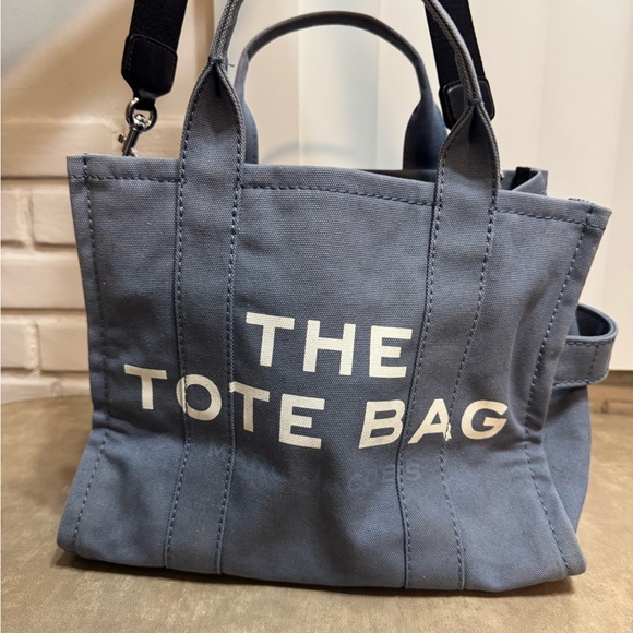 Marc Jacobs The Medium Traveler Tote - Blue Shadow - Picture 2 of 7